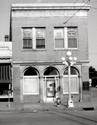 Bank before remodeling, May, 1952
Southwest corner of College and Mountain